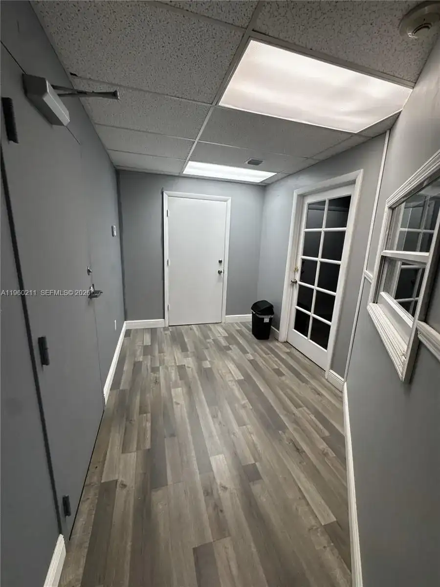 6405 NW 36th St, Virginia Gardens FL 33166 photo 2