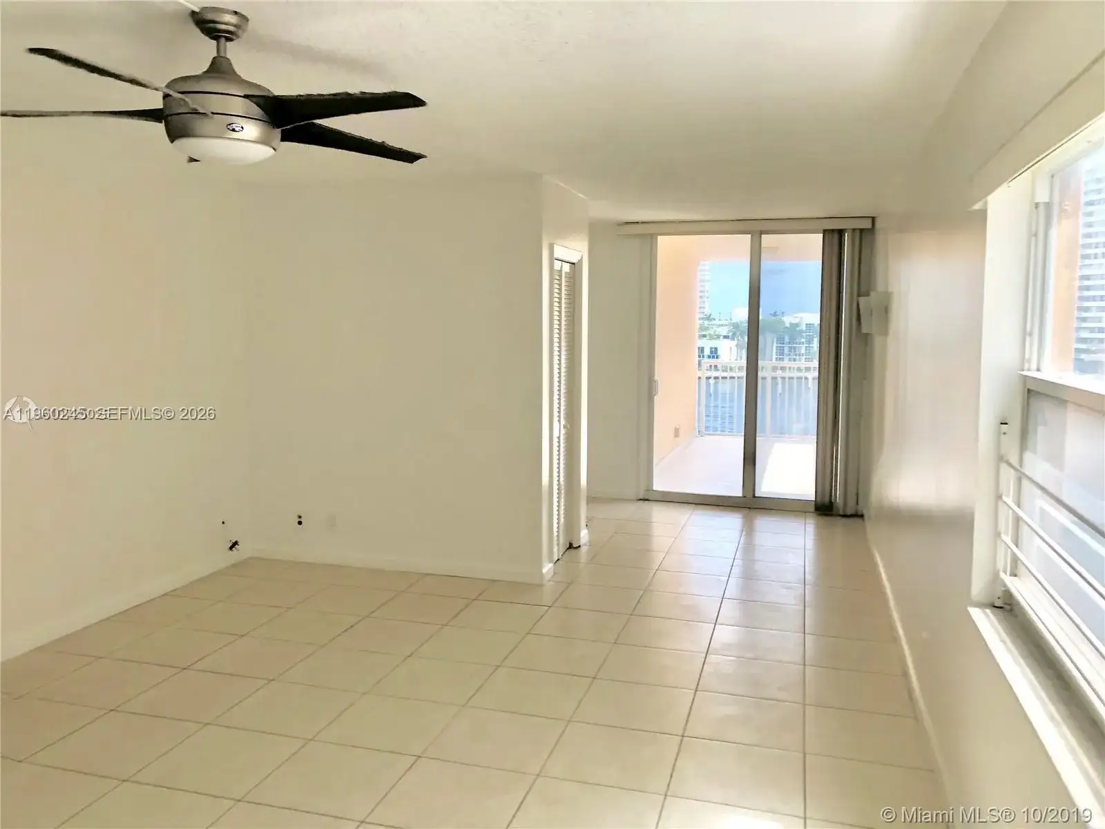 121 Golden Isles Dr # 407, Hallandale Beach FL 33009 photo 5