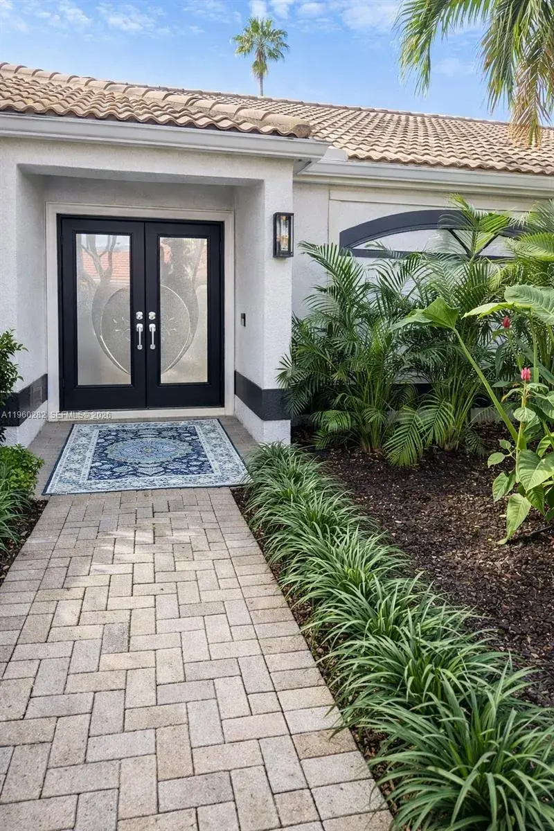 3610 Washington Ln, Cooper City FL 33026