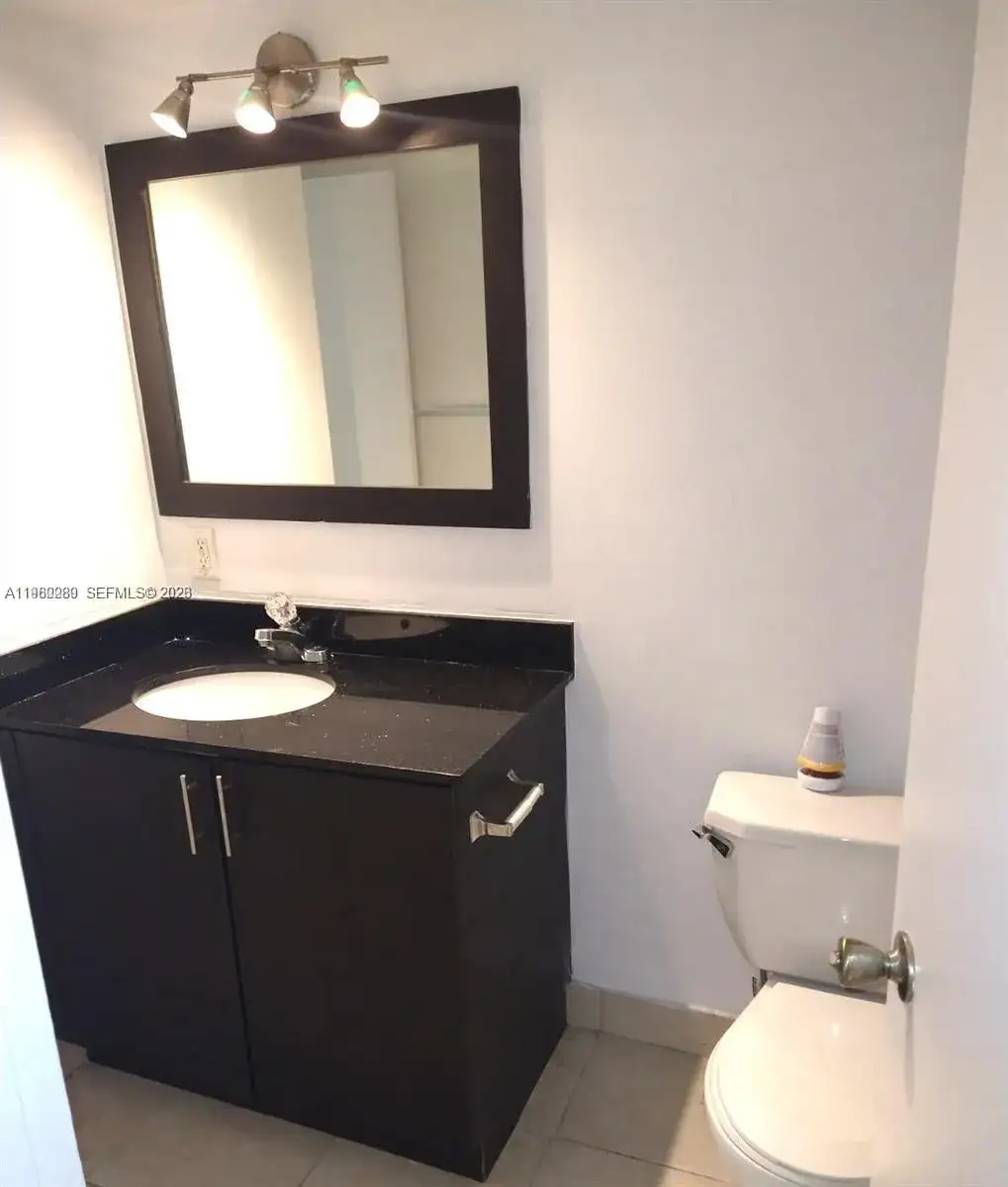 488 NW 165 St Rd # 310, Miami FL 33169 photo 4