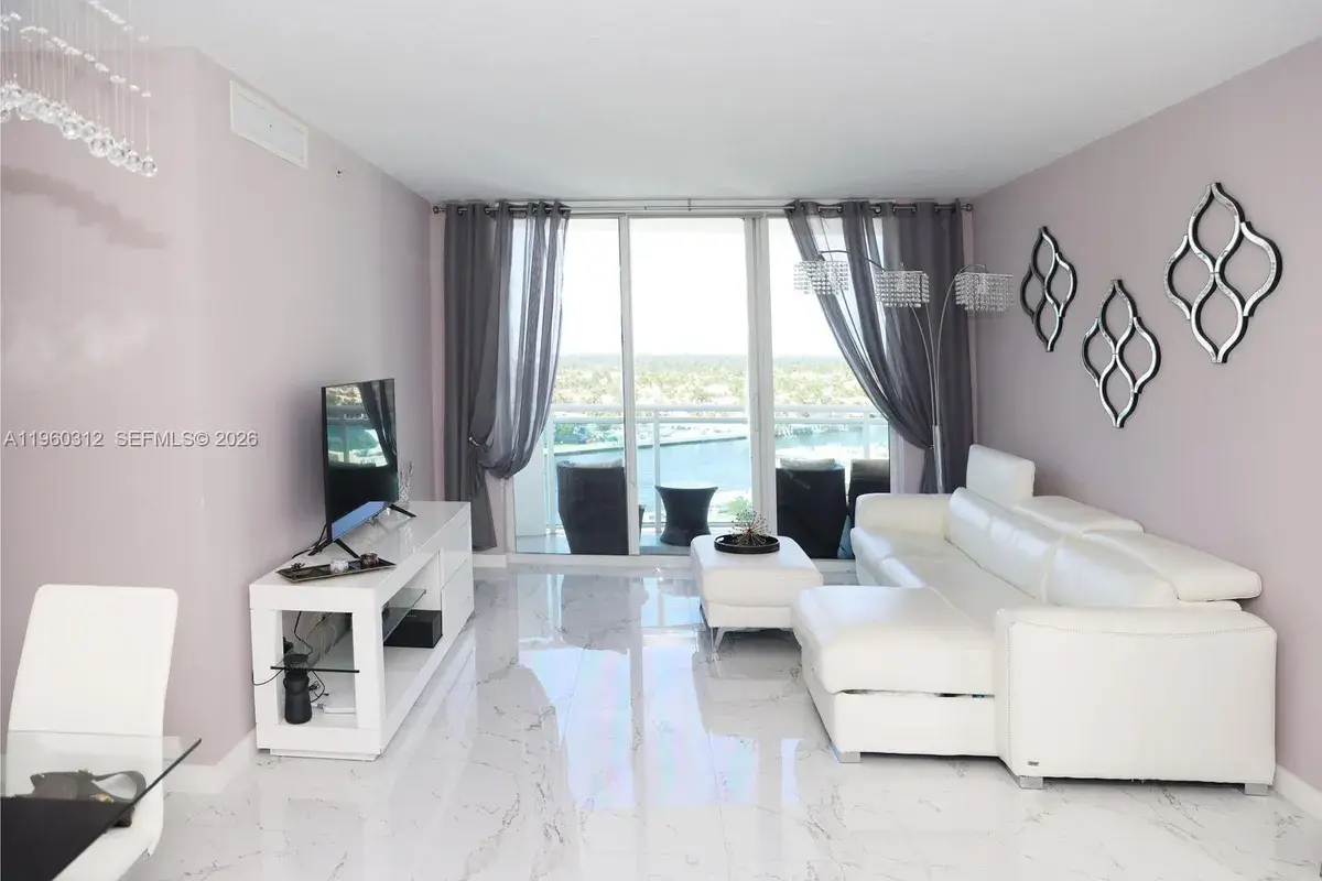 3001 S Ocean Dr # 1131, Hollywood FL 33019