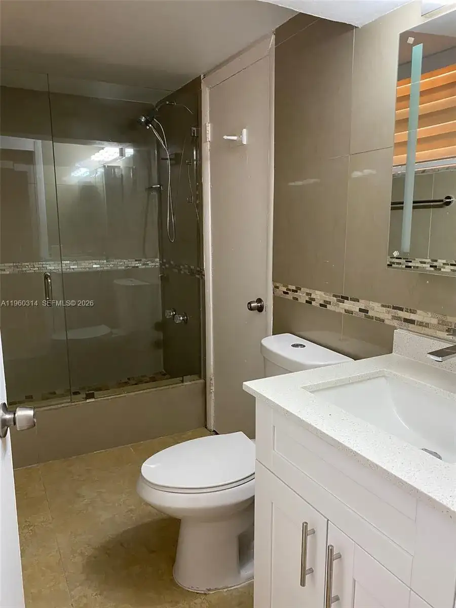 12500 NE 5th Ave # 101, North Miami FL 33161 photo 5