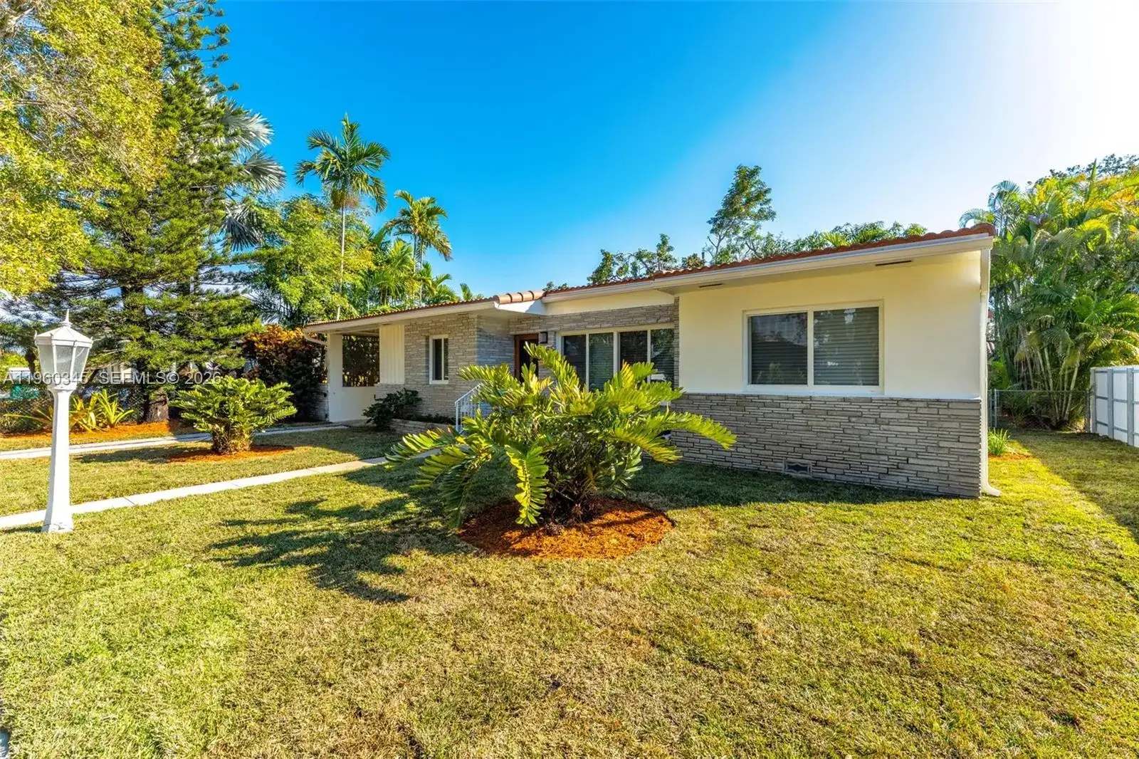 3965 SW 60th Ct, Miami FL 33155 photo 2
