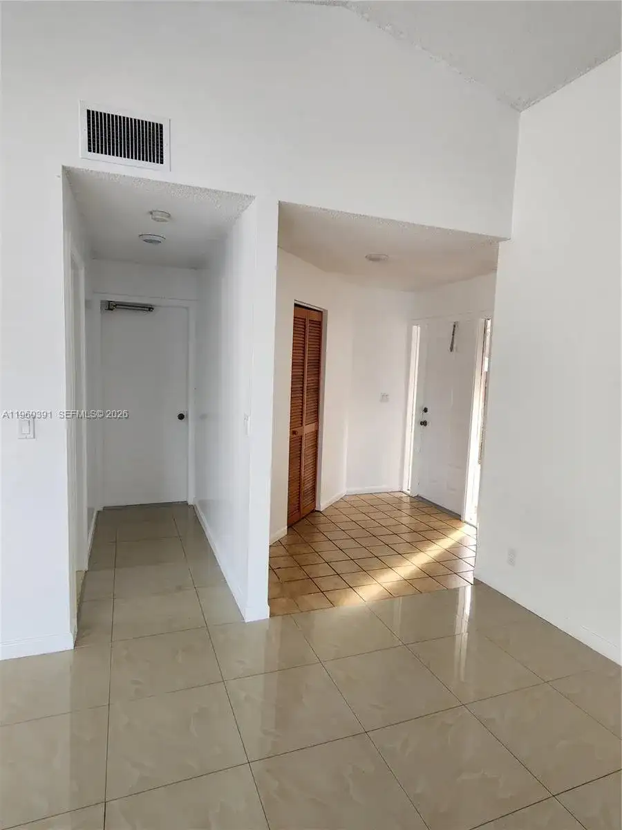 9711 SW 57th St, Cooper City FL 33328 photo 5