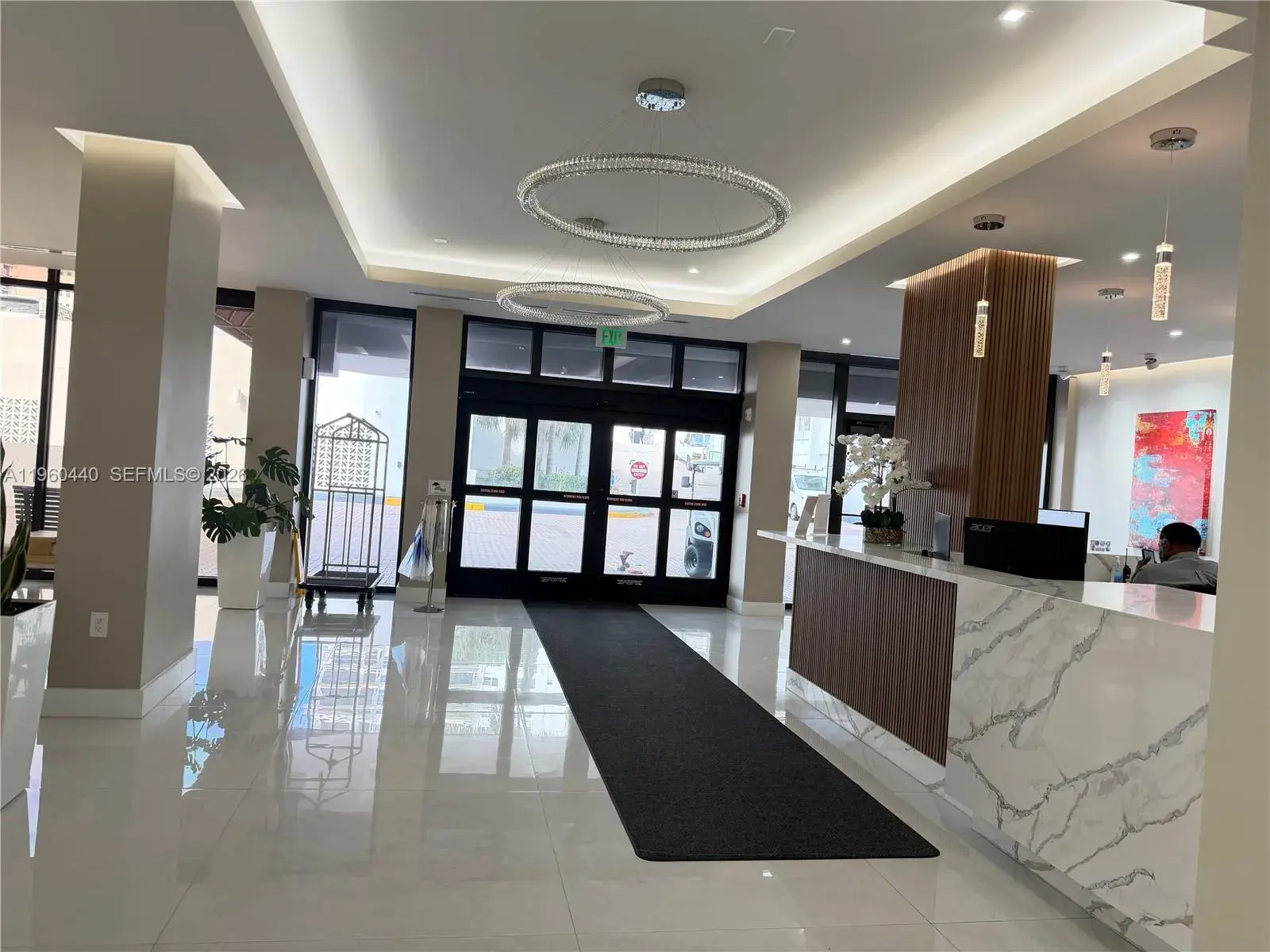 2401 S Ocean Dr # 606, Hollywood FL 33019
