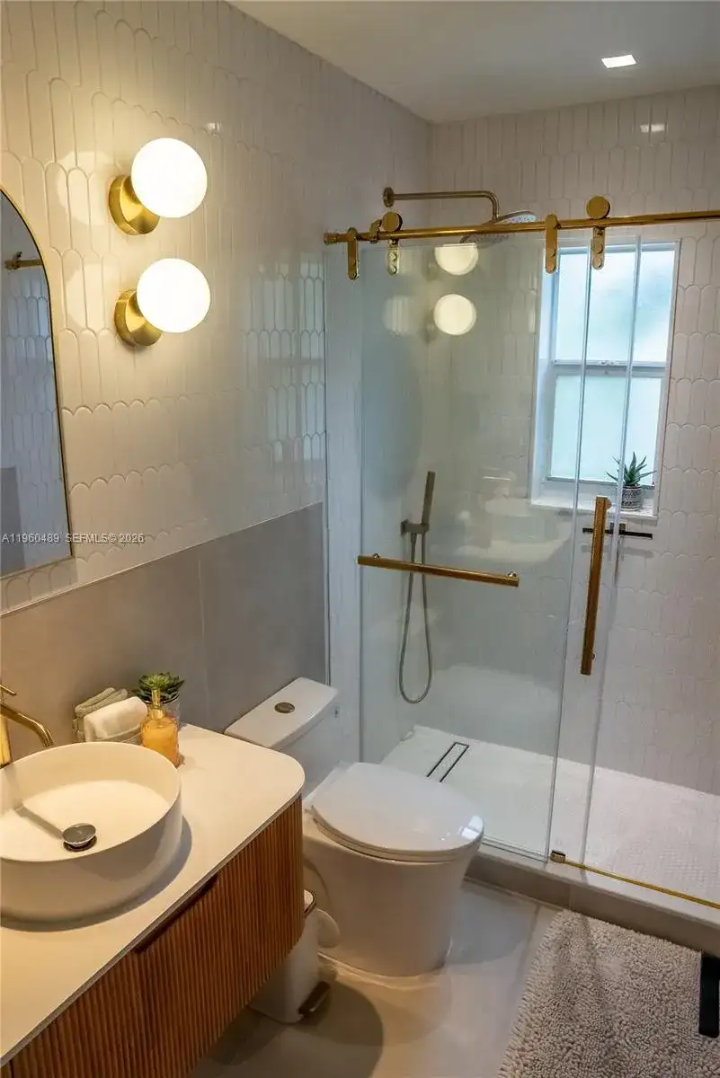 509 NE 64th St # 2, Miami FL 33138 photo 3