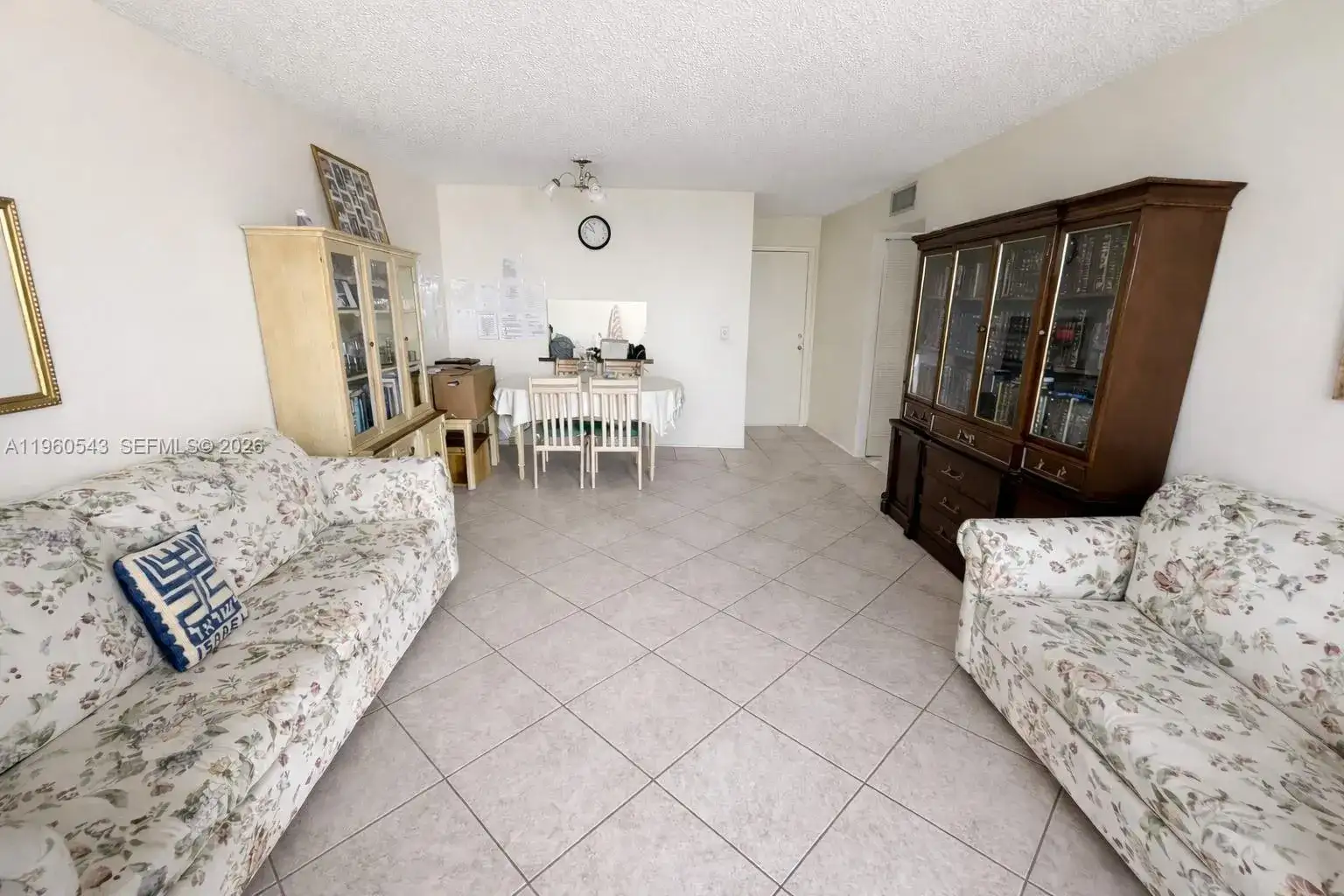 920 NE 169th St # 405, North Miami Beach FL 33162 photo 5