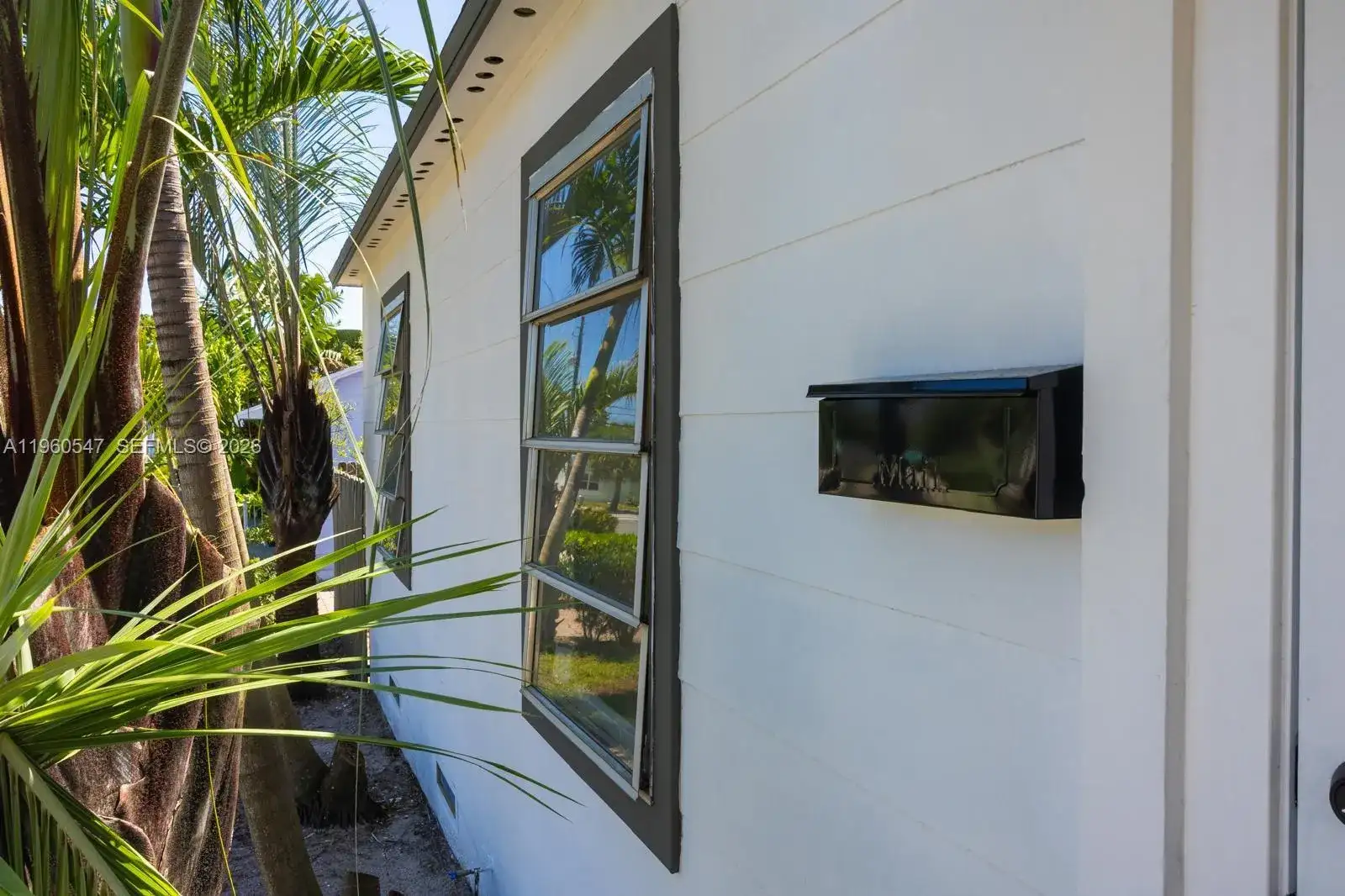 812 33rd St, West Palm Beach FL 33407 photo 3