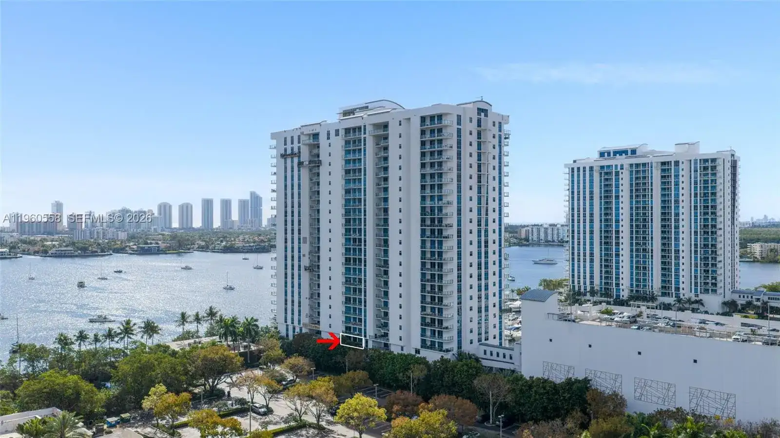 17301 Biscayne Blvd # 206, North Miami Beach FL 33160 photo 3