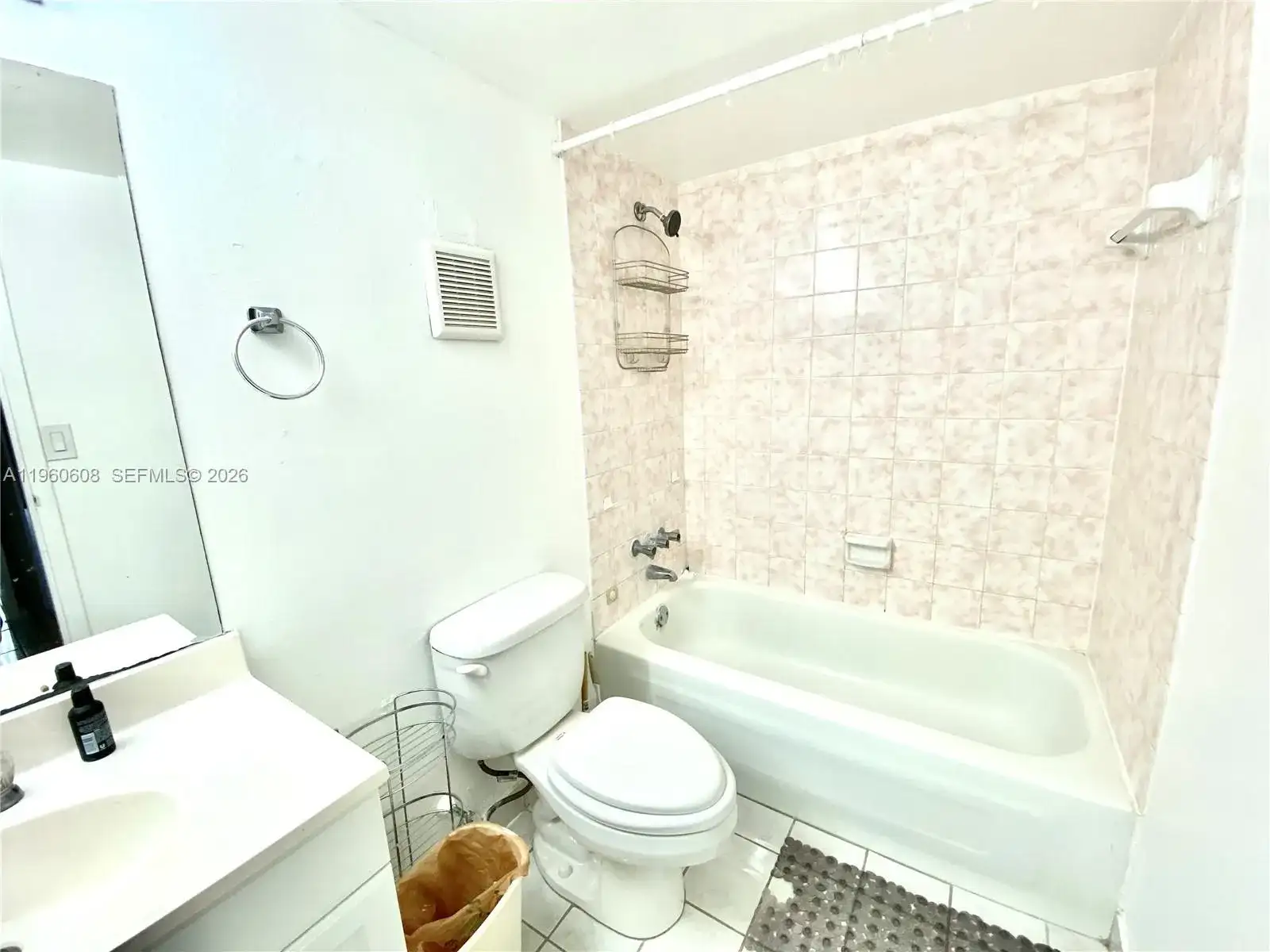 16950 DIXIE # A536, North Miami Beach FL 33160 photo 4
