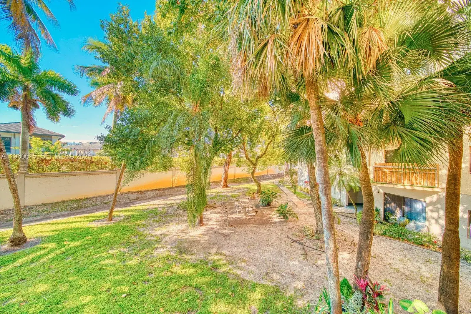 8290 Lake Dr # 236, Doral FL 33166 photo 5