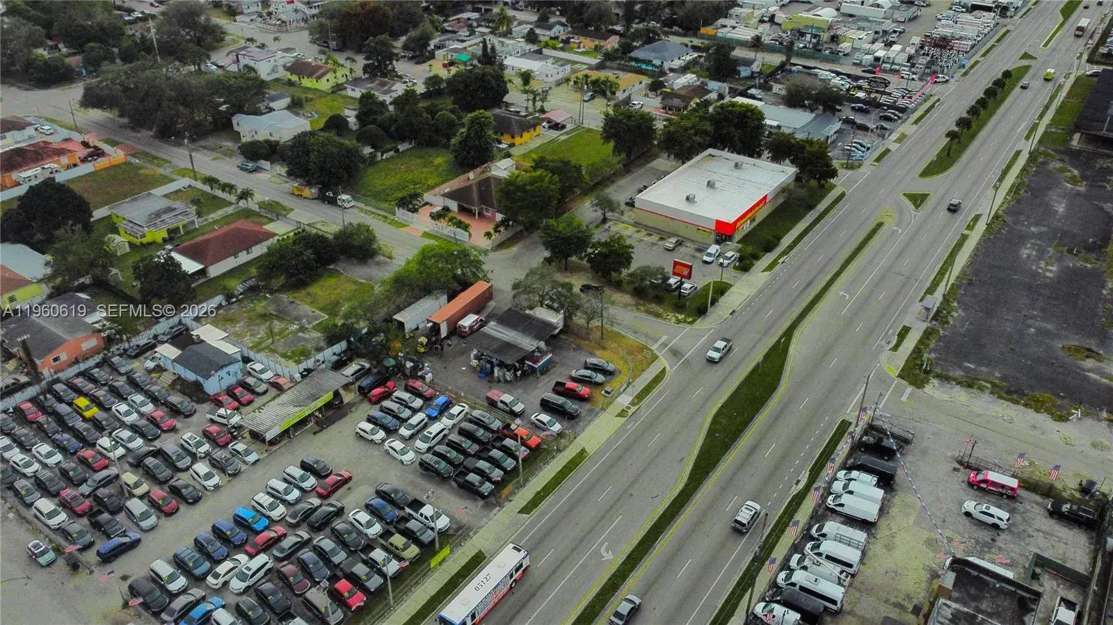 9301 NW 27th Ave, Miami FL 33147 photo 4