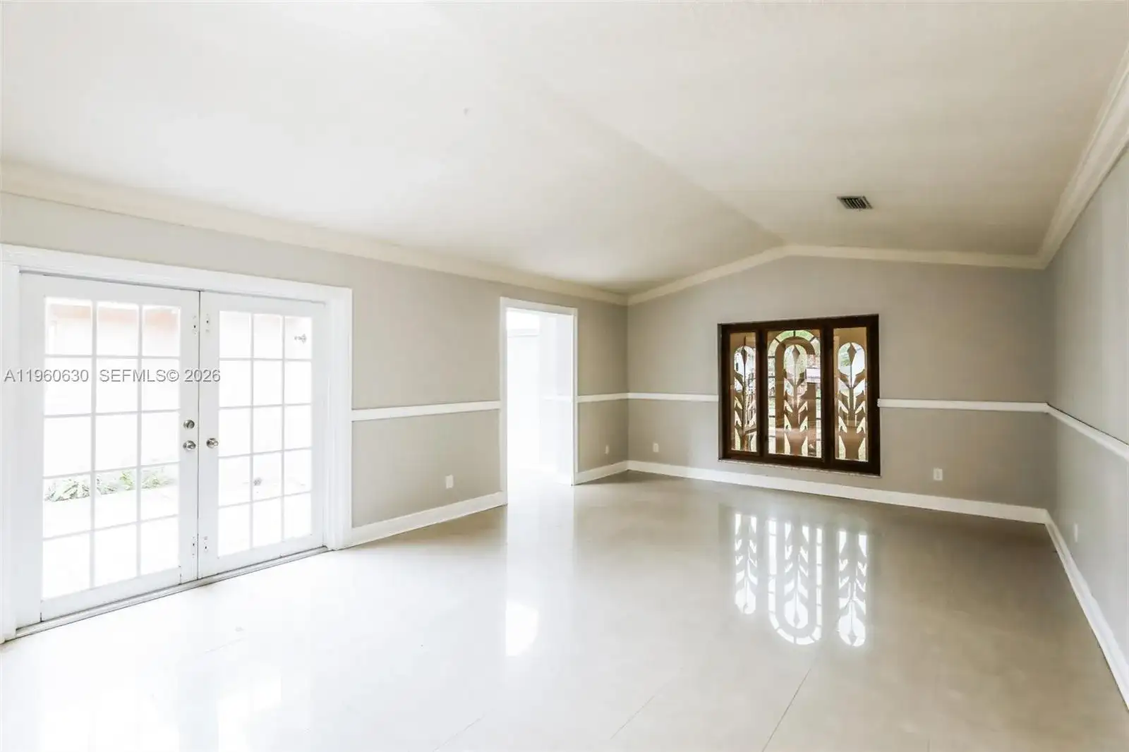17023 SW 149 Place, Miami FL 33187 photo 2