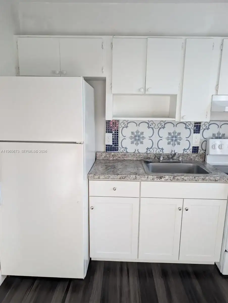 1461 SW 5th St # 2, Miami FL 33135 photo 5