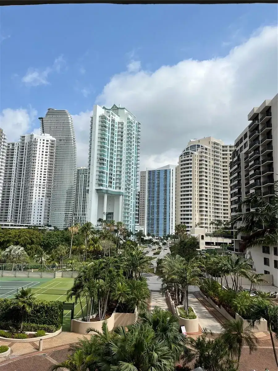 520 Brickell Key Dr # A610, Miami FL 33131 photo 2