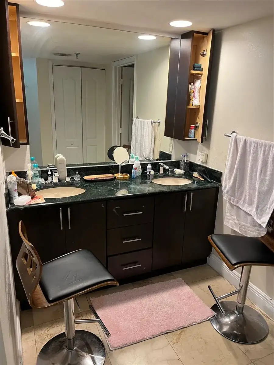 520 Brickell Key Dr # A610, Miami FL 33131 photo 3