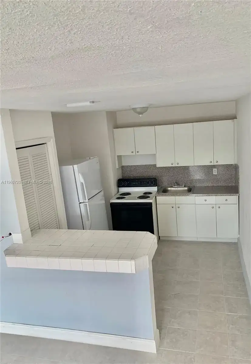 22365 SW 115th Ct # 4, Miami FL 33170 photo 2