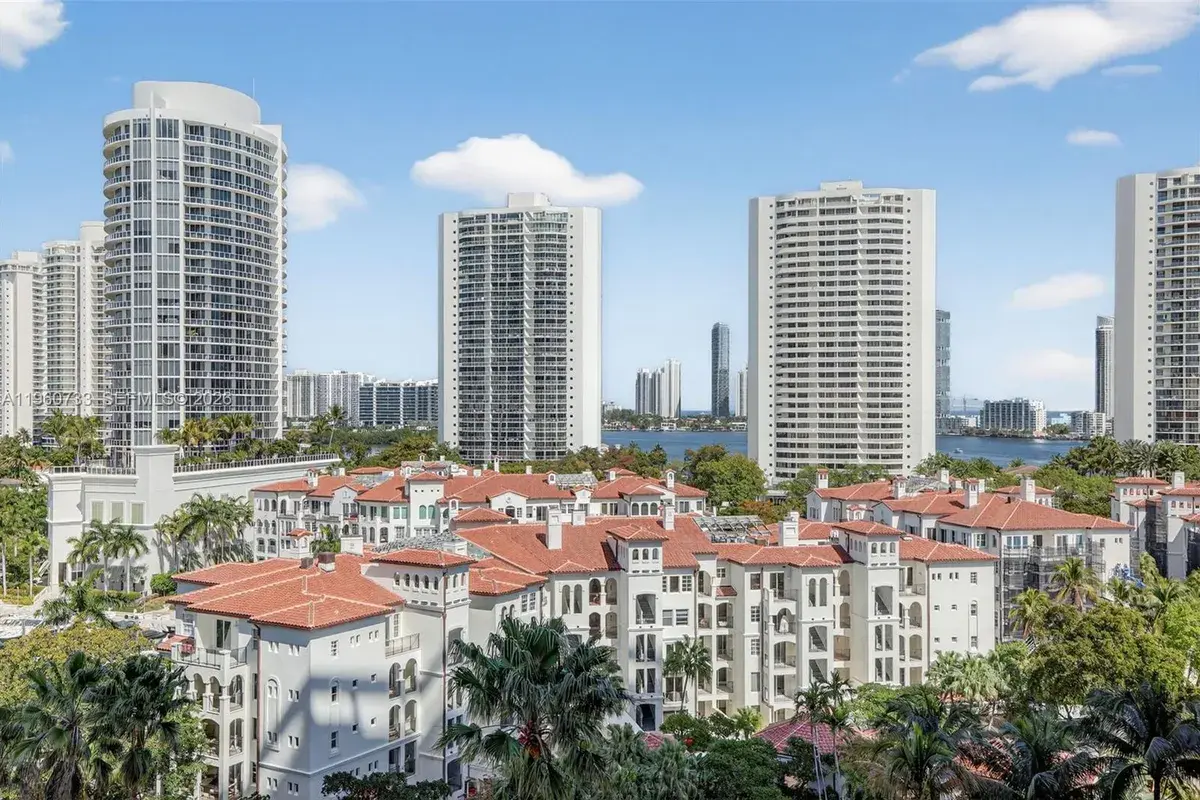 2000 ISLAND Blvd # 1109, Aventura FL 33160
