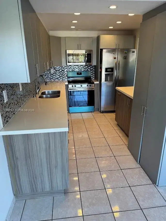 5800 SW 127th Ave # 2408, Miami FL 33183 photo 2