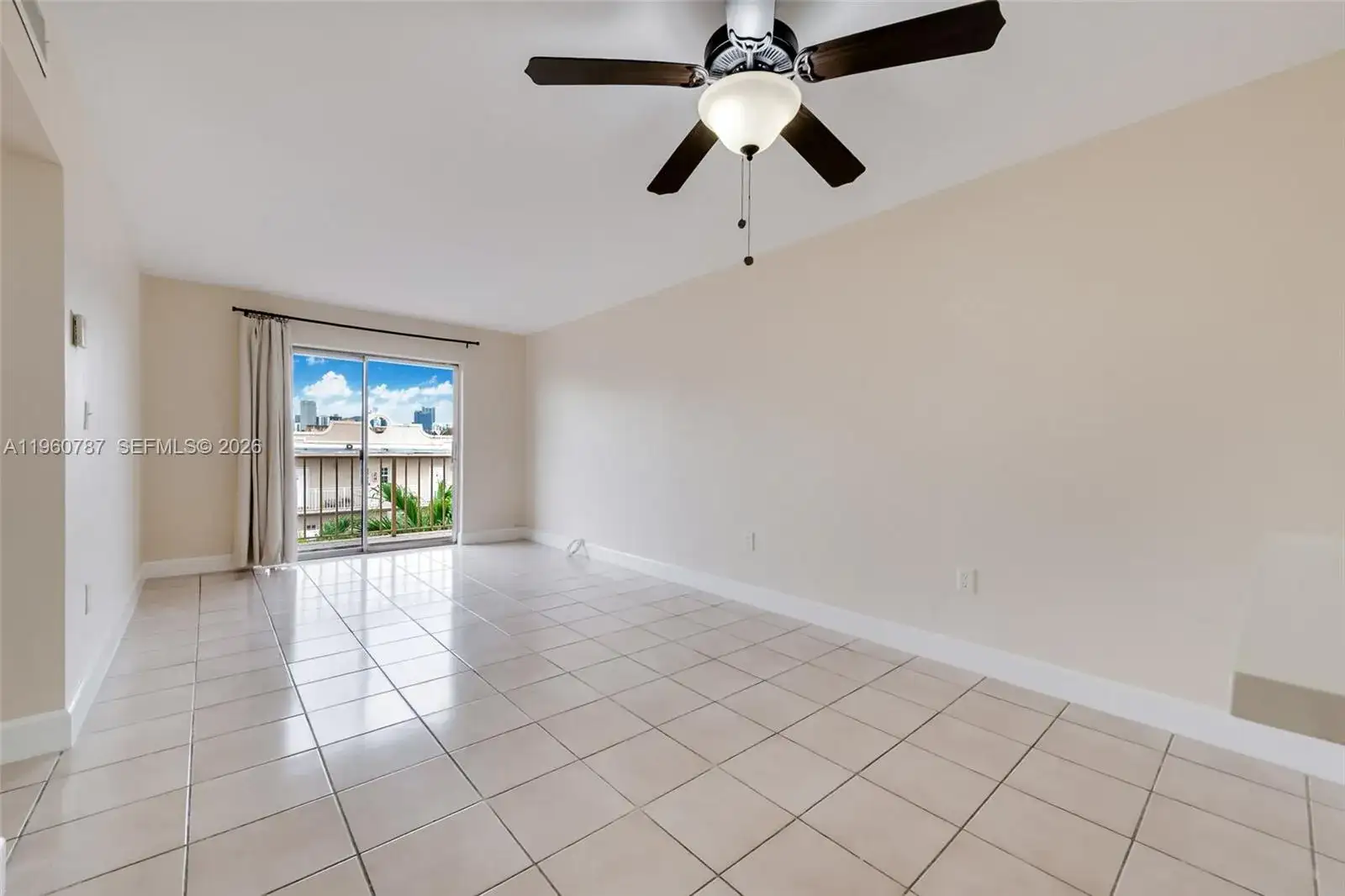 1661 SW 3rd St # 25, Miami FL 33135 photo 4