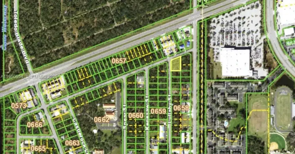 1376 LULLABY, Port Charlotte FL 33948 photo 3