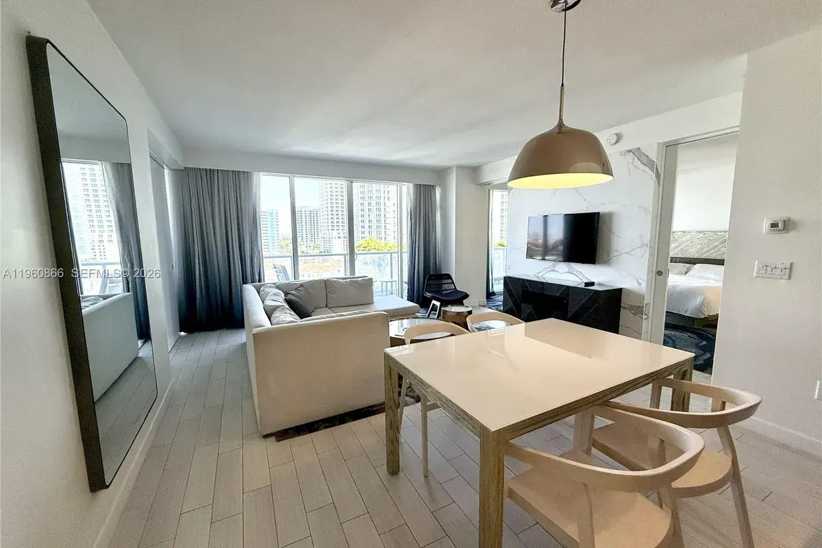 3101 Bayshore Dr # 704, Fort Lauderdale FL 33304