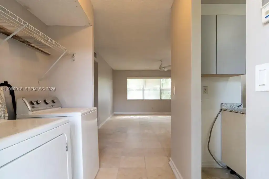 550 SE 2nd Ave # G25, Deerfield Beach FL 33441 photo 3