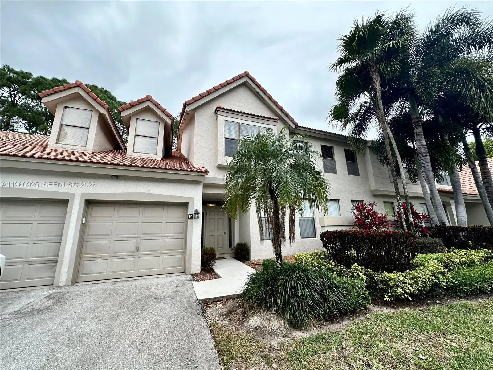 5790 Coach House Cir, Boca Raton FL 33486