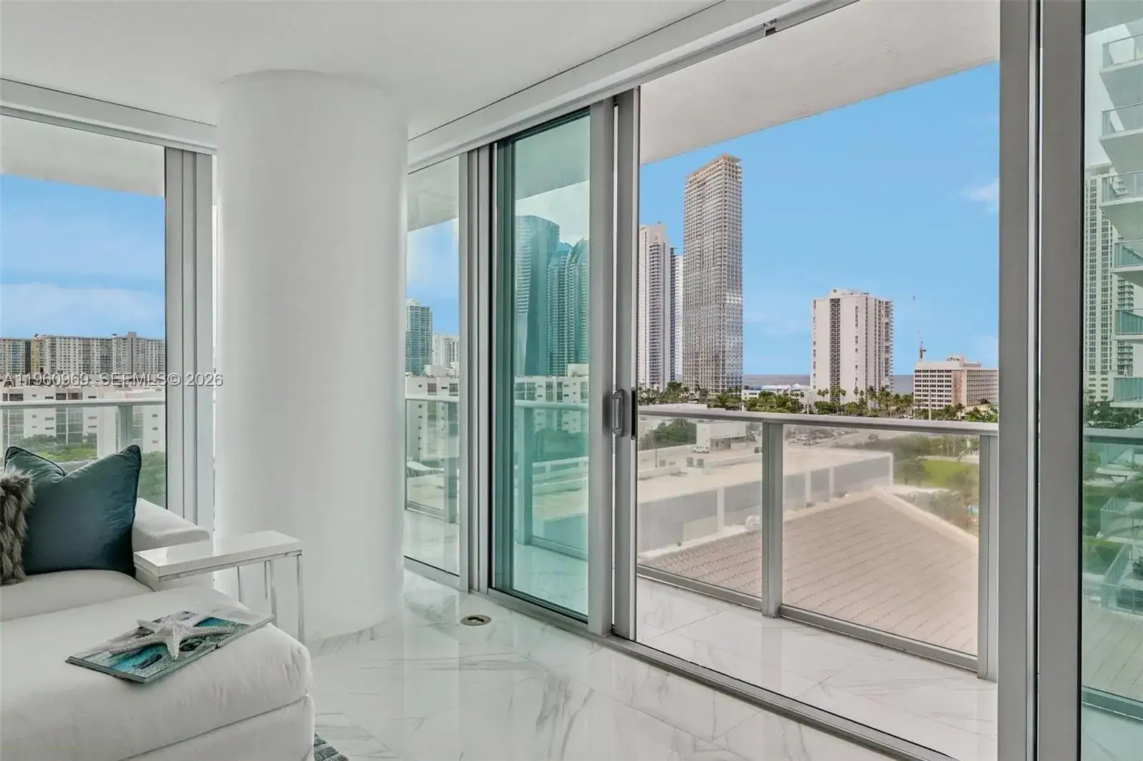 330 Sunny Isles Blvd # 907, Sunny Isles Beach FL 33160