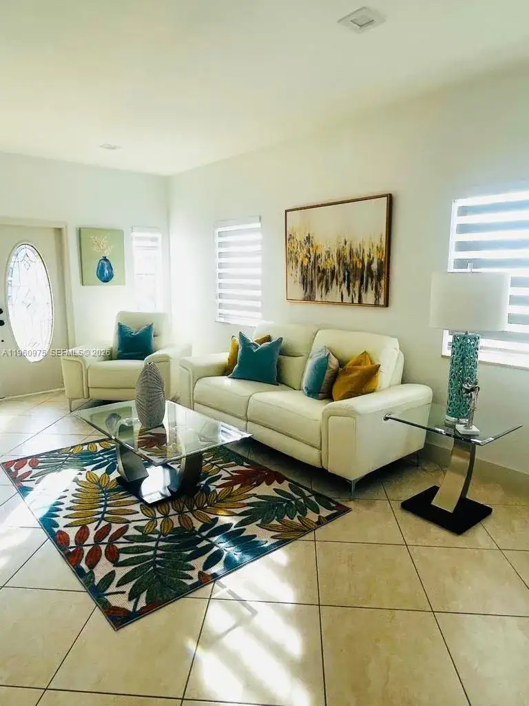 6762 SW 157th Ct, Miami FL 33193 photo 4