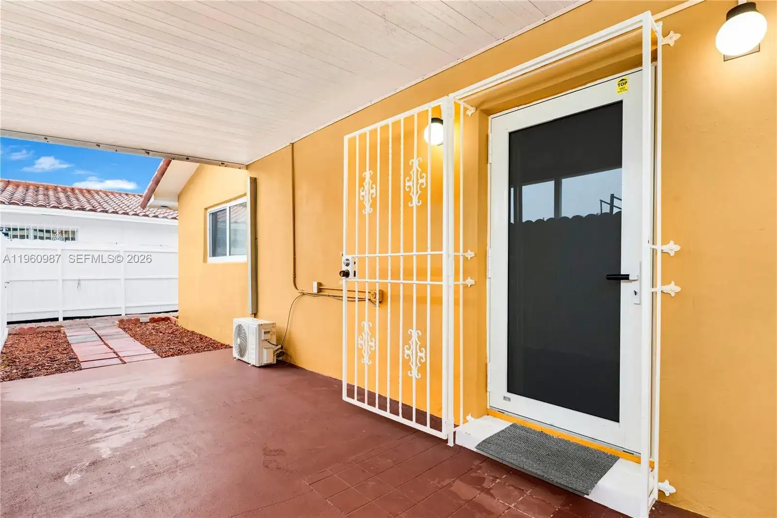 630 SW 62nd Ave # 2, Miami FL 33144 photo 2