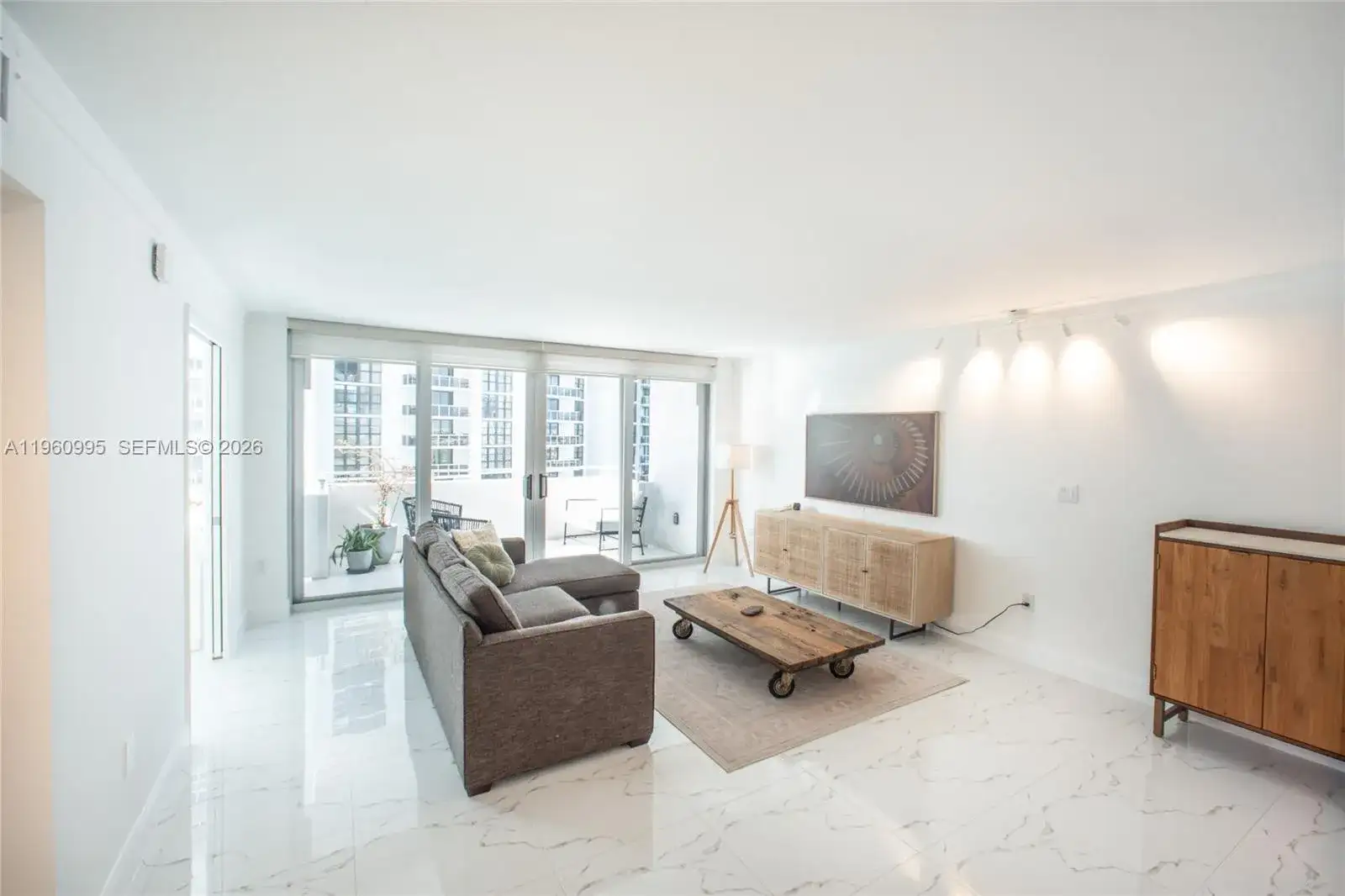 11 Island Ave # 1107, Miami Beach FL 33139 photo 3