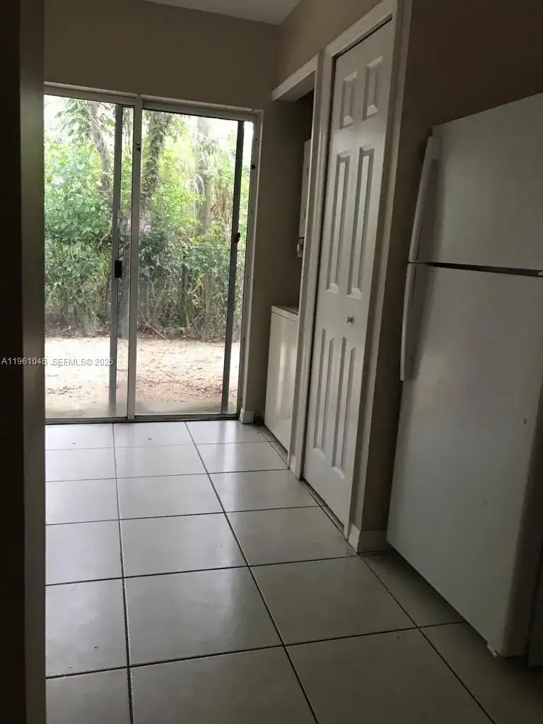 1250 SE 31st Ct # 33, Homestead FL 33035 photo 4