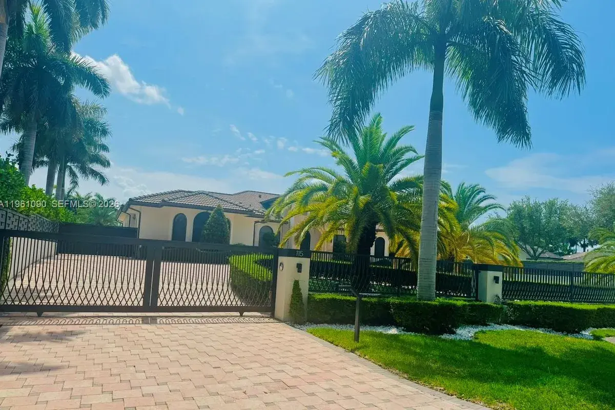 115 NW 128th Ave, Miami FL 33182