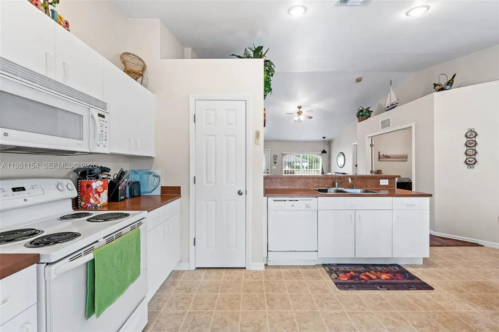 436 BROADMOOR ST, Lehigh Acres FL 33974 photo 5