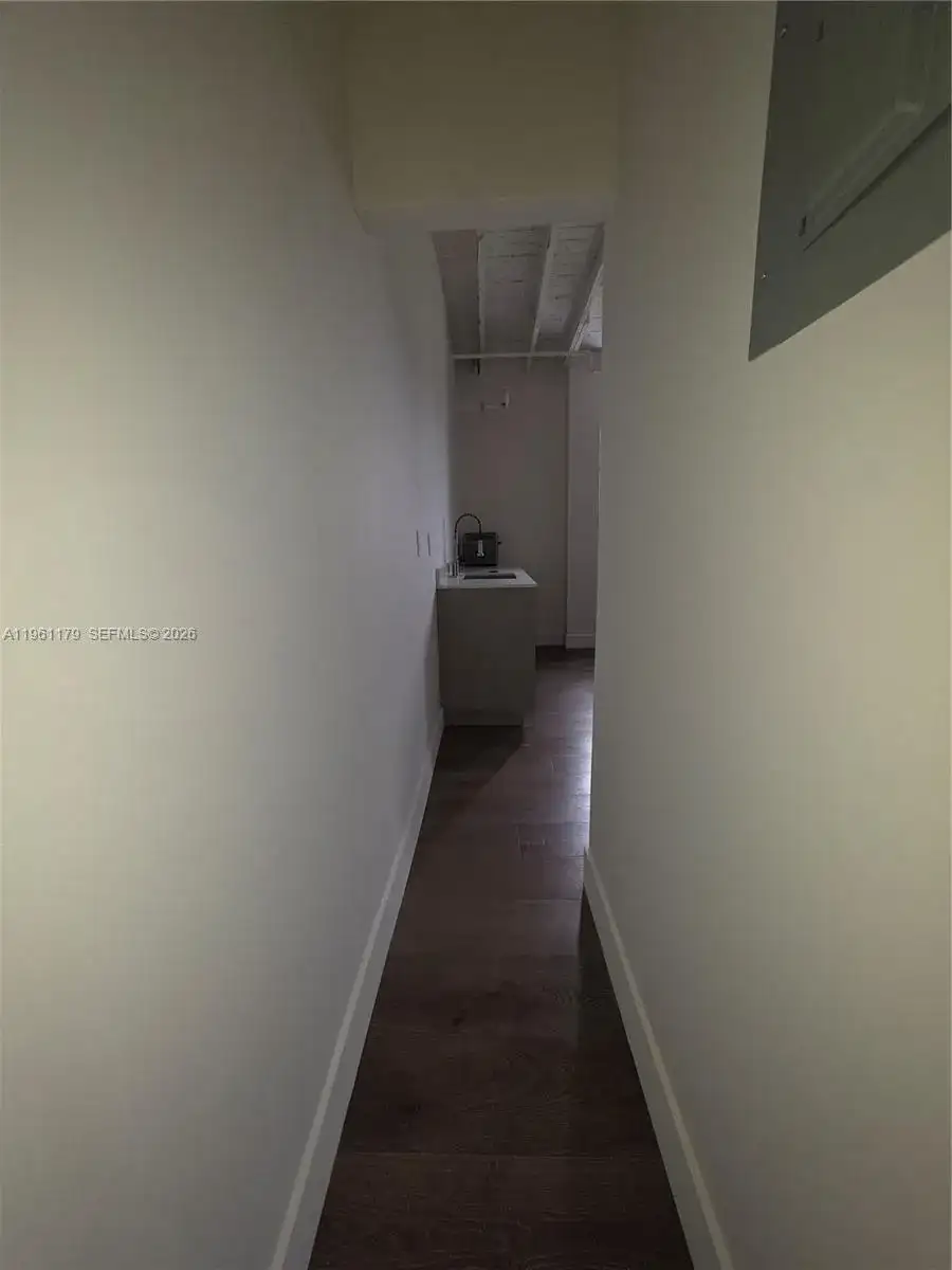 164 NW 20th St # 205, Miami FL 33127 photo 4