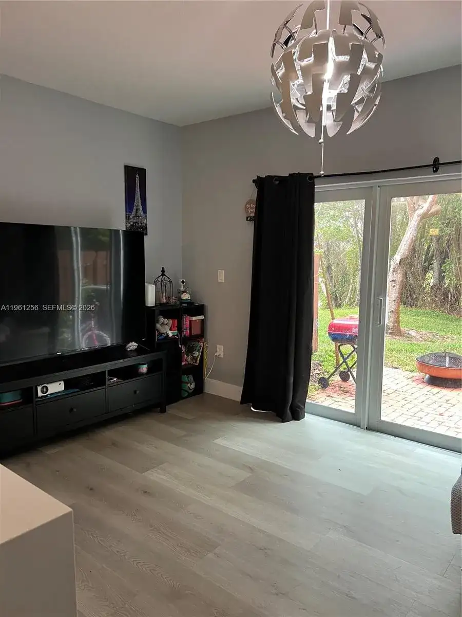 3330 NE 13th Cir Dr # 22, Homestead FL 33033 photo 4