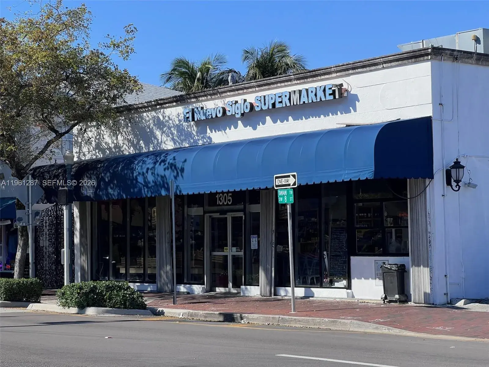 1305 SW 8th St, Miami FL 33135