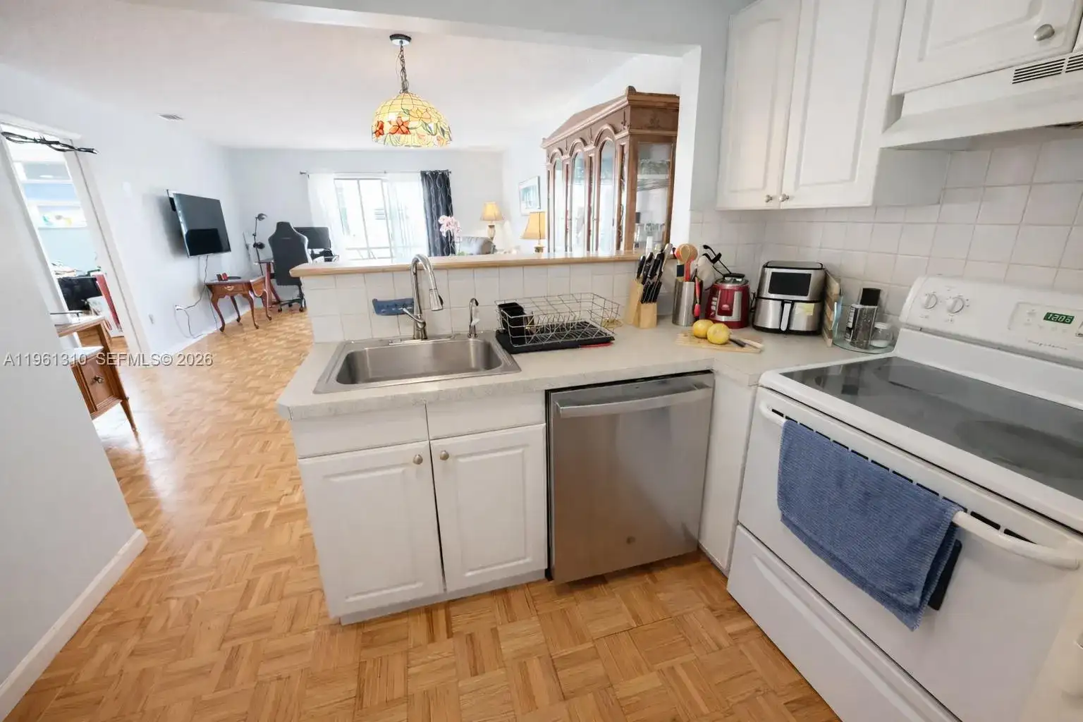 16750 NE 14th Ave # 202, Miami FL 33162 photo 3
