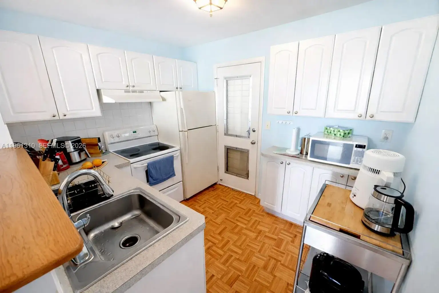 16750 NE 14th Ave # 202, Miami FL 33162 photo 4