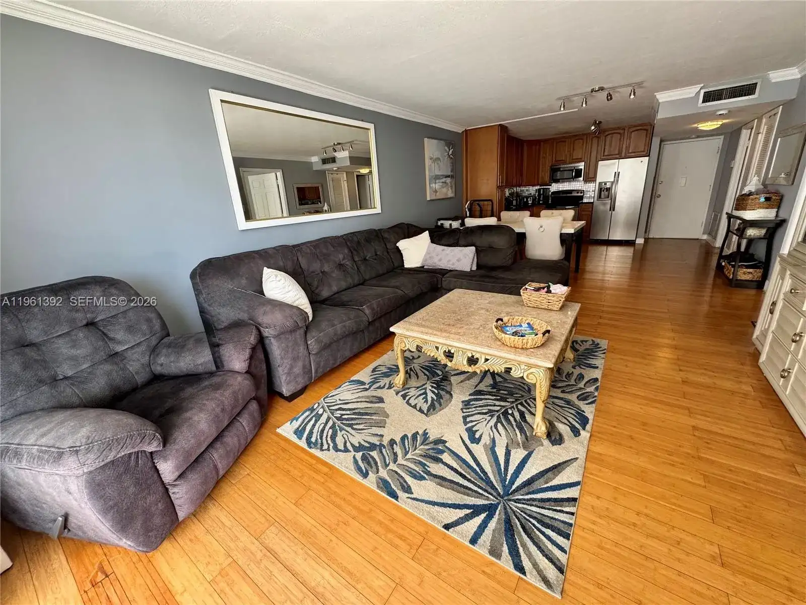 18051 Biscayne Blvd # 503, Aventura FL 33160 photo 4