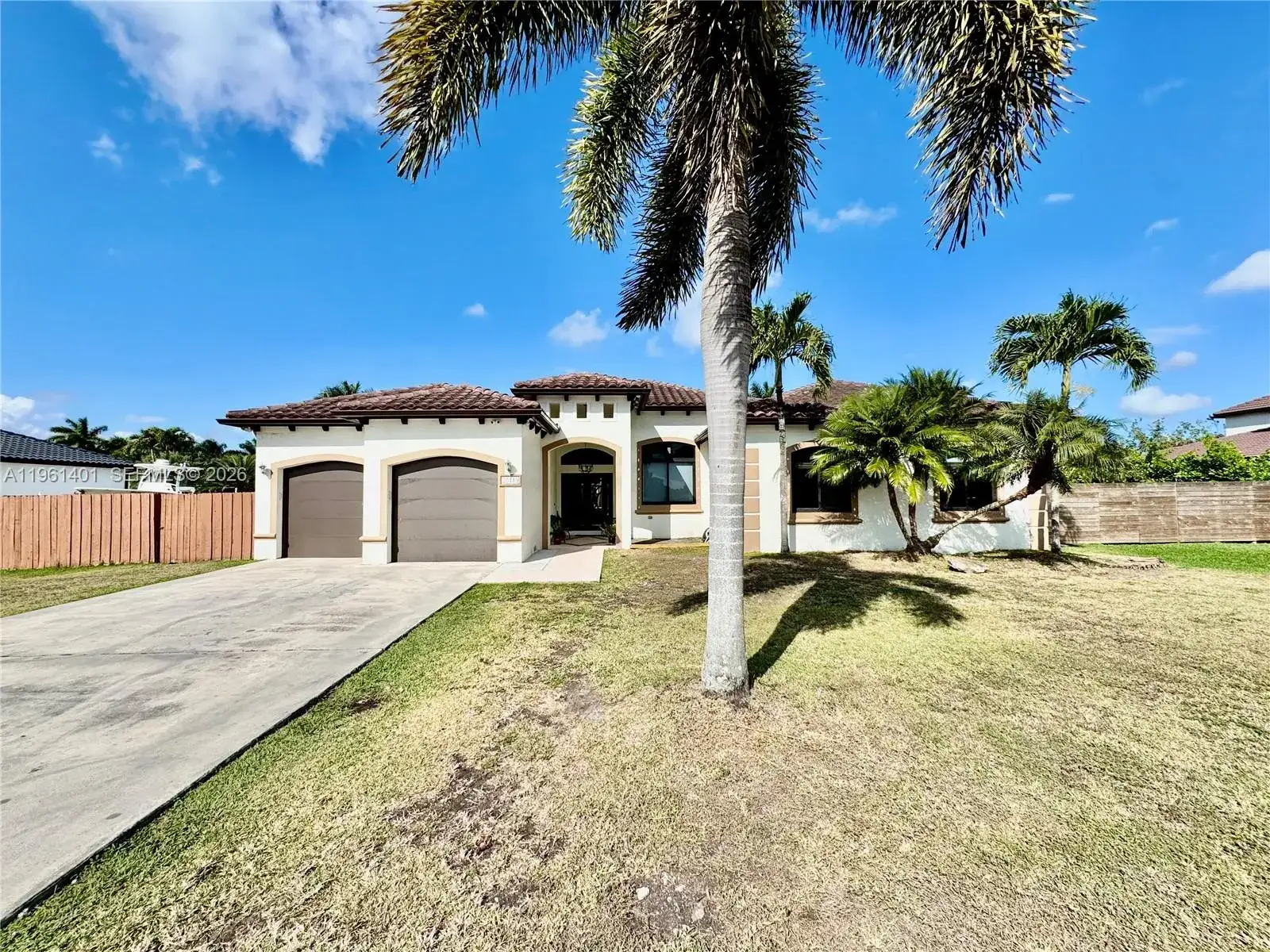 20449 SW 328th St, Homestead FL 33030 photo 2