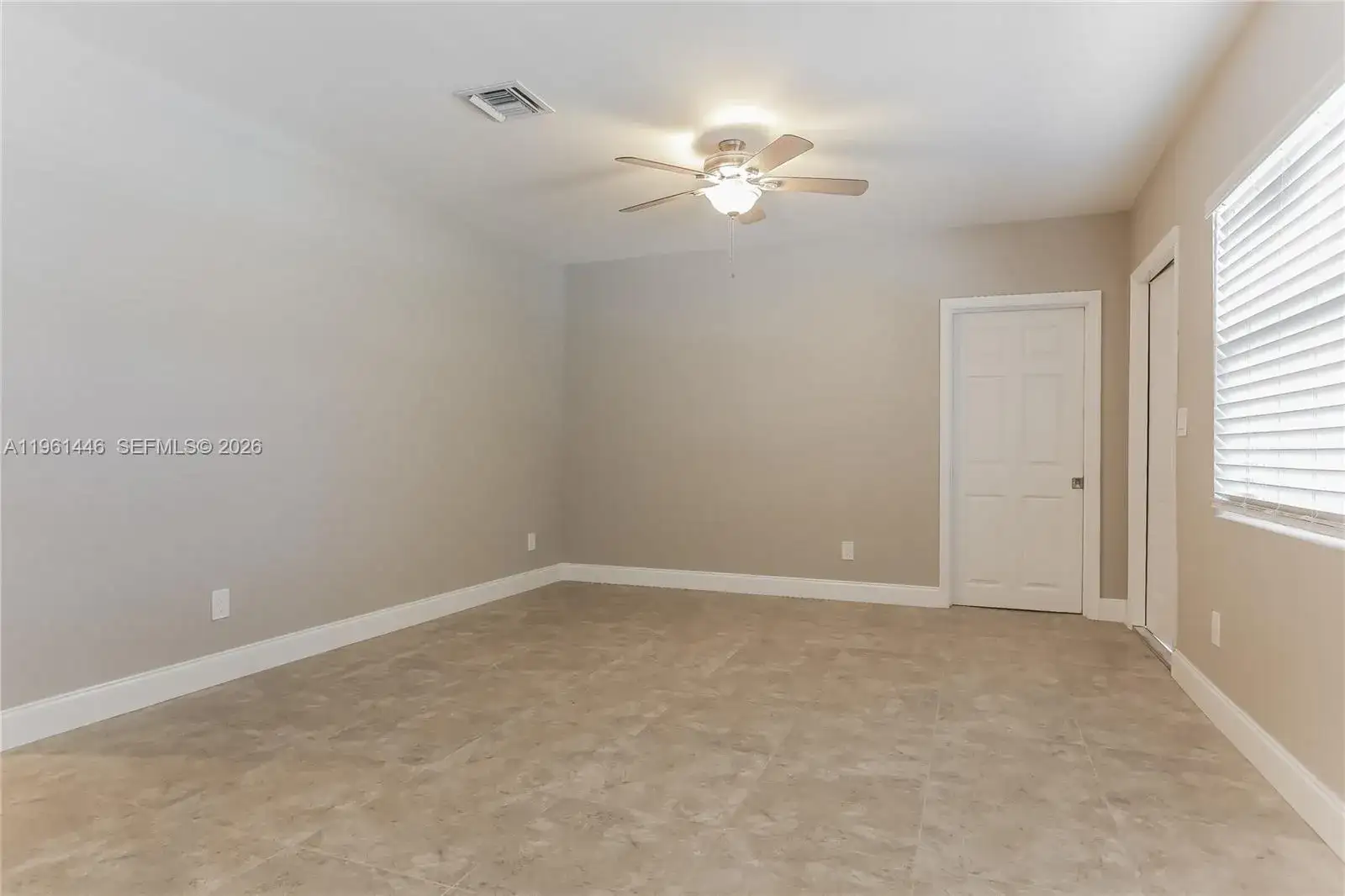 402 S 12th St, Lantana FL 33462 photo 4