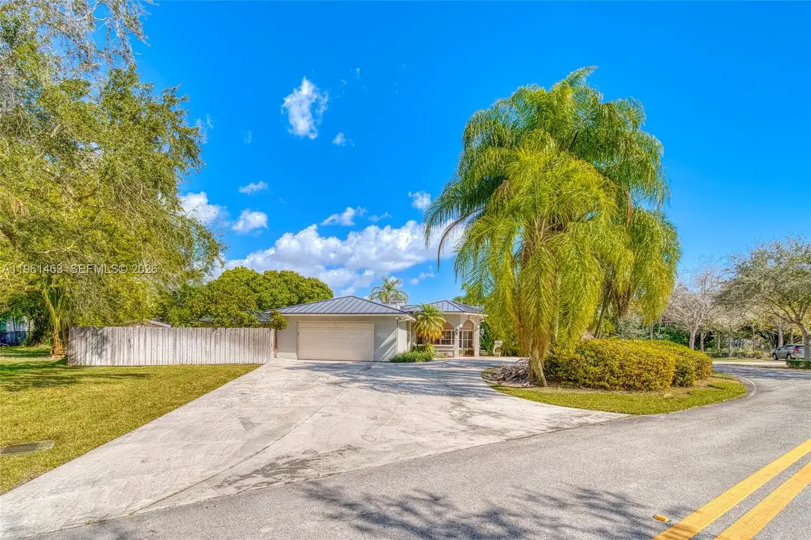 8001 SW 133rd St, Pinecrest FL 33156 photo 5