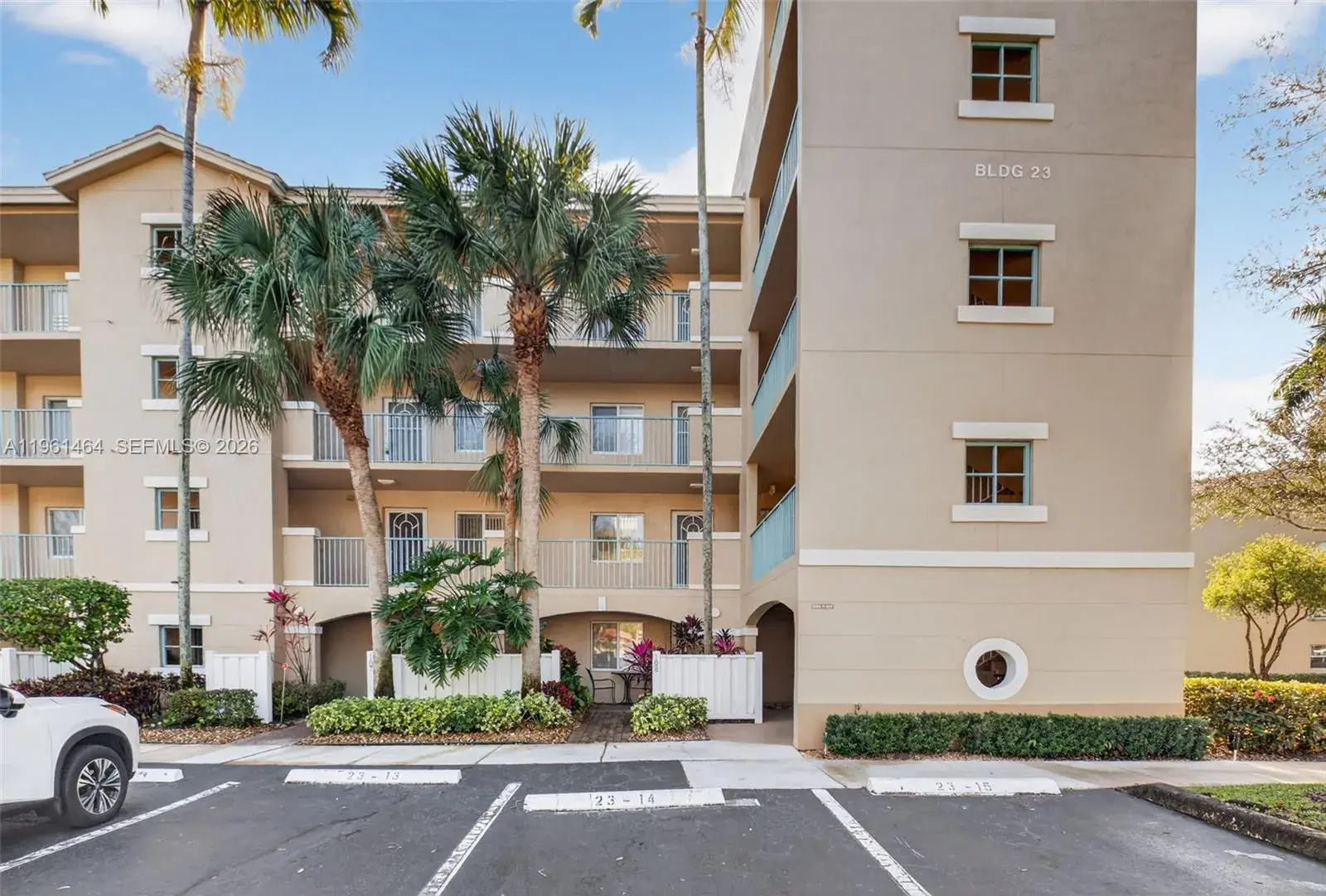 12540 Majesty Cir # 208, Boynton Beach FL 33437 photo 2