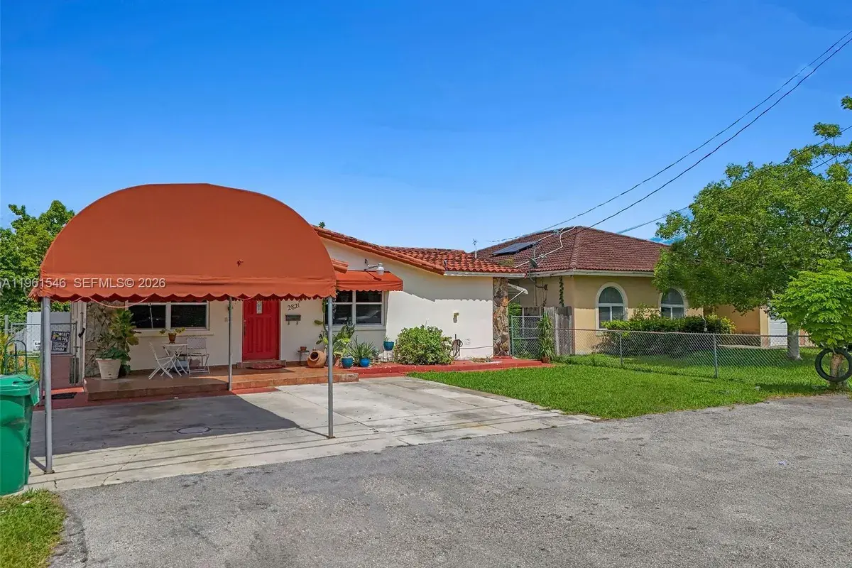 2821 SW 65th Ave, Miami FL 33155