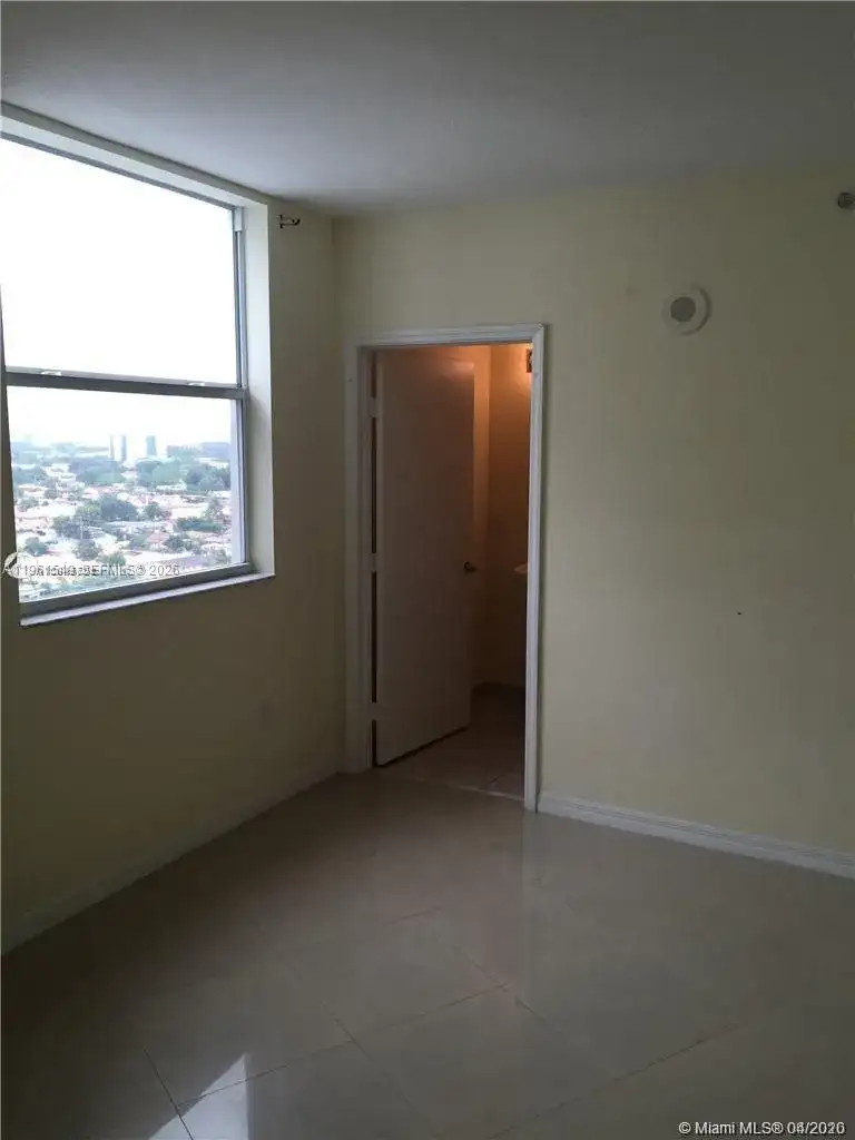 1 Glen Royal Pkwy # 1404, Miami FL 33125 photo 5