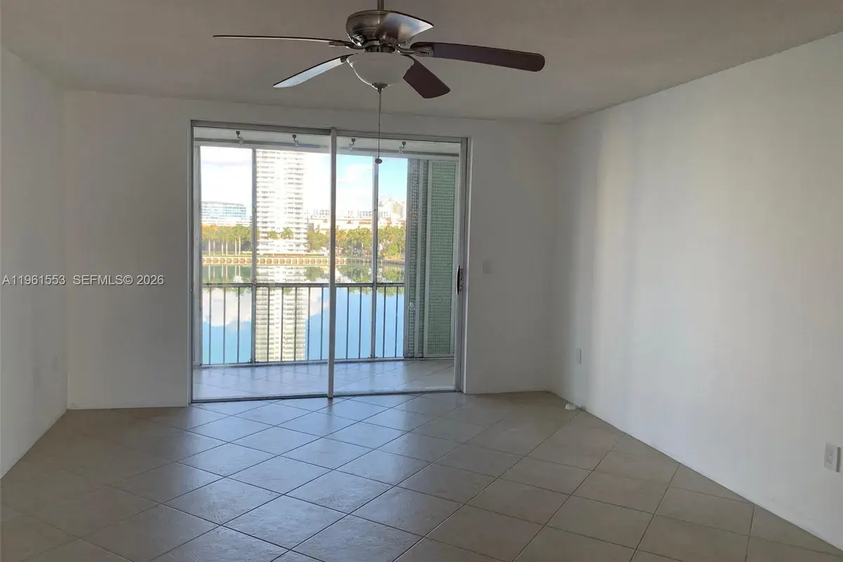 2999 POINT EAST DR # C609, Aventura FL 33160