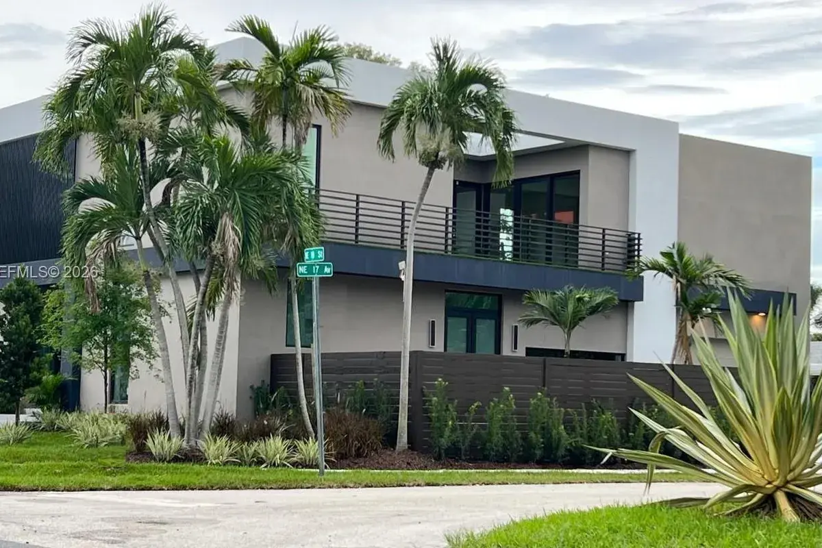 1700 NE 18th St # 0, Fort Lauderdale FL 33305
