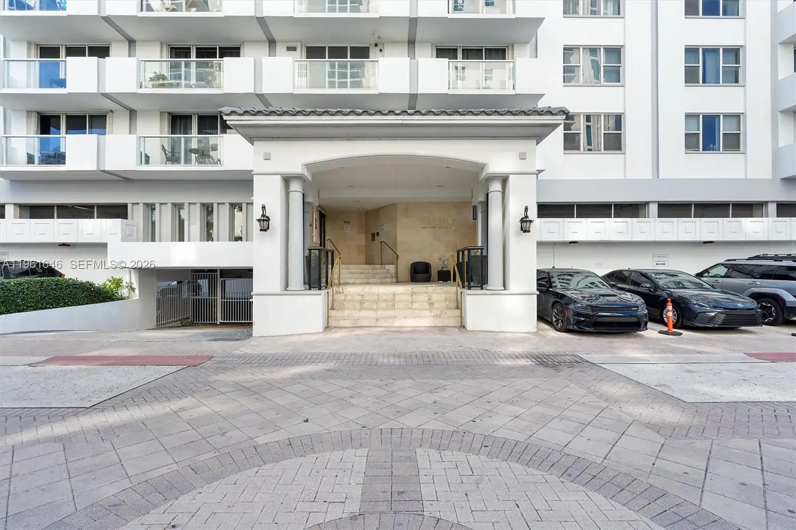 9195 Collins Ave # 309, Surfside FL 33154 photo 2